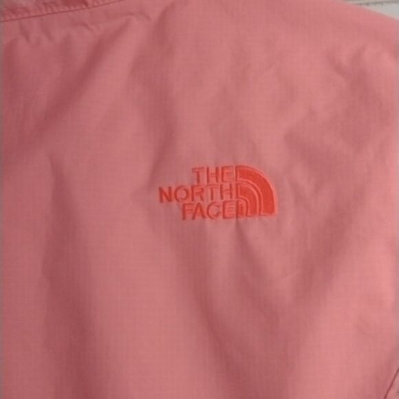 The North Face  - Picture 9 of 12